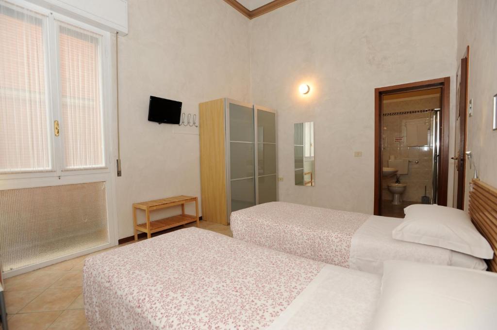 Castelfranco Hotel Castelfranco Emilia Room photo